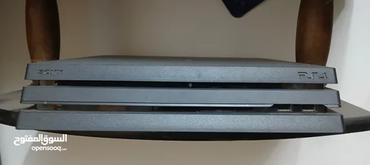  2 البلايستيشن 4 Ps4 PlayStation 4 (like new)