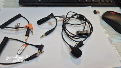  4 Microphone for cameras and phones مكرفون للكاميرات والهواتف