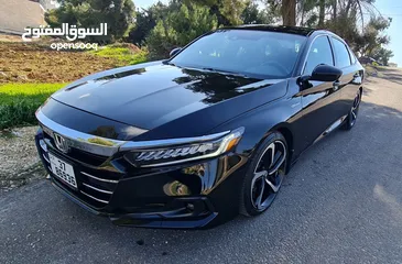  14 HONDA Accord Hybrid SPORT 2022