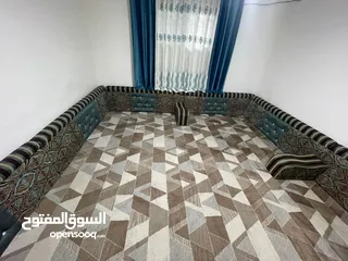  1 مجلس عربي وسجاده مع برادي