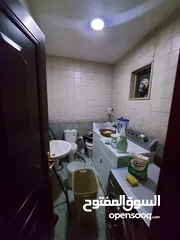  29 بيت مستقل في منطقة السابع اعلان رقم ( V103)