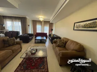  6 شقة مفروشه فاخره للإيجار في دير غبار طابق اول 270 م