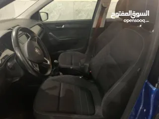  7 سكودا فابيا 2016