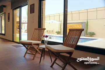  3 شالية مميز للبيع 215م مفروش بالكامل في أجمل مناطق الشونة الجنوبية / ref 6081