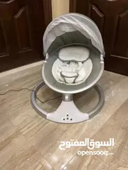  3 هزاز أطفال شبه جديد مع موسيقى ومؤقت وثلاث سرعات