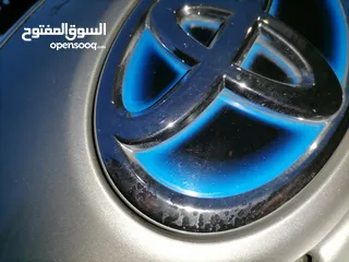  3 شعار تويوتا بريوس كامري كورولا شعار نضيف ما في كسر ولا شعر