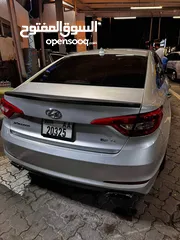  9 Hyundai Sonata