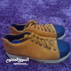  3 للبيع – حذاء نسائي من Timberland PRO  مقاس 37.5  مقدمة حديدية