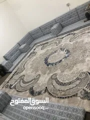  1 للبيع جلسه ارضيه وسجاده