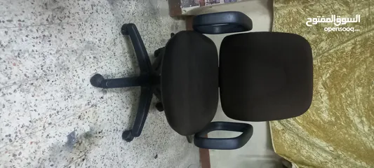  1 كراسي مكتب