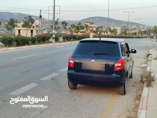  2 سكودا فابيا بنزين جير عادي 2014