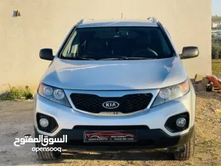  1 كيا سورينتو 2012 ب الرخصه