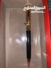  1 قلم خنجري ذهبي جميل