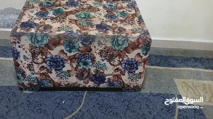  4 كورنر حرف L بحالة جيده