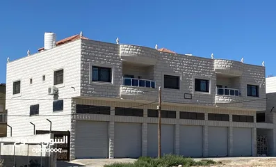  3 مخازن للايجار