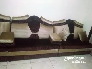  2 جلسة خليجية 14 مقعد وزاويتين