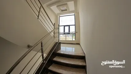  6 شقة سوبر ديلوكس طابق ثالث مع روف في مرج الحمام