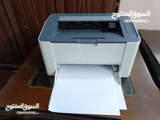  1 طابعة HP107W ليزر للبيع المستعجل