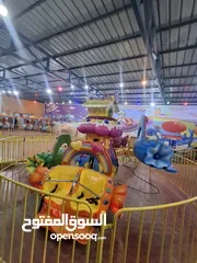  2 العاب صالات كهربائية مستعملة وترامبولين وهزازات للاطفال