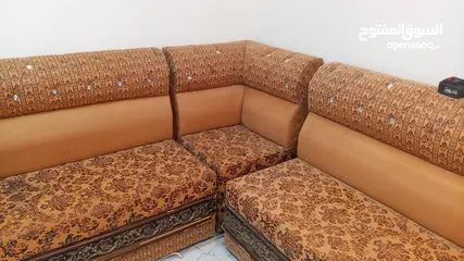  13 أثاث مختلف للبيع Many type of furniture