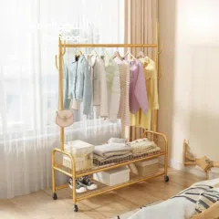  2 ستاند الملابس الذهبي   رَتّب غرفتك وعِش أجواء الفخامة   علّق الجواكت والفساتين بكل أريحية