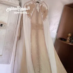  2 قفطان مغربي فاخر بسعر مغري