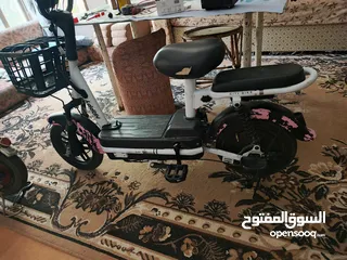  5 بسكليت كهرباء بطاريه بكرتونتها