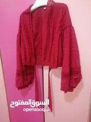  7 فستان ابيض و جاكيت خمري