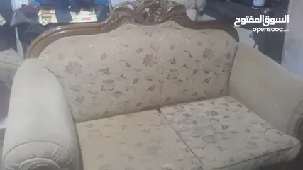  4 طقمين كنب زان مستعمل بدون طاولات للبيع
