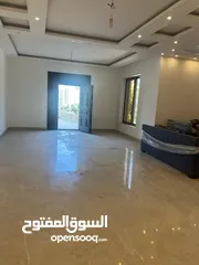  22 .دابوق شقه 540م داخلي +حديقه 400م  مسبح خاص