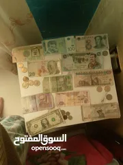  1 مجموعه من العملات العربيه والاجنبيه+ السعر الخاص