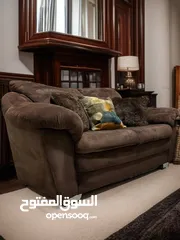  2 طقم كنب دب امريكي للبيع بسعر مغري