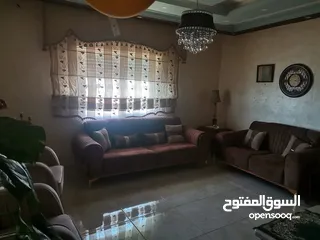  3 شقه للبيع عرجان مقابل مدارس العروبه وأسواق شونيز 150 متر