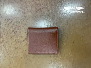  5 موظفة رجاليه فاحمه تليق بالرجال وجلد طبيعي