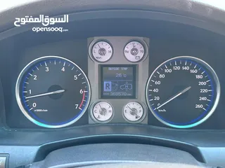  6 لكزس LX570 2010