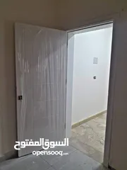  3 فيلا للبيع 11يونيو طريق 16