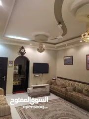  8 منزل للبيع طابق ونص