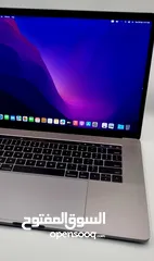  2 MacBook Pro 2017 [15 inch] Core i7-3.3 Ghz 16/500 (TOUCHBAR)