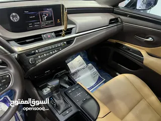  9 لكزس ES 350 بداخلية زعفراني وكالة 2020 فل اوبشن قمة فالنظافة بجادث بسيط