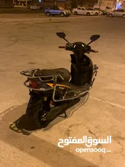  3 للبيع سكوتر كهربائية شبه جديدة مديل 2025