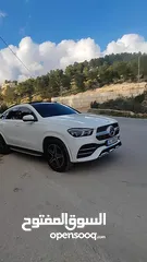  19 مرسيدس GLE400