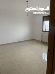  4 شقه طابقيه جديده للبيع مساحه 316 متر مربع من المالك مباشره