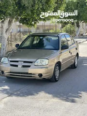  4 هيونداي فيرنا 2003