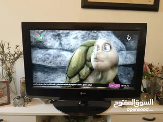  6 شاشه ال جي 32بحالة جيده بسعر مغري السعر قابل للتفاوض