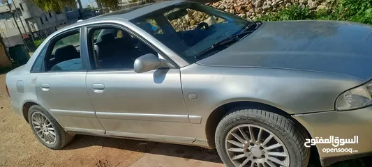  5 اودي a4 موديل 2000 بنزين ماتور 1800