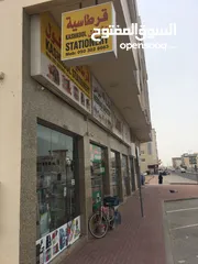  7 مكتبه كشكول للبيع في عجمان المويهات 2 خلف شارع شيخ عمار