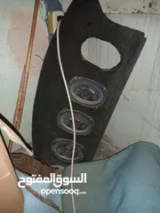  1 سماعات للبيع