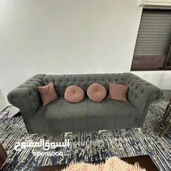  7 .........::طقم كنب تفصيل مخمل ثقيل 8 مقاعد خشب سويد بحالة ممتازة ........:.::::::::::