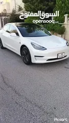  18 Tesla model 3 2020
