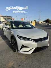  1 BYD SONG L 2023  متوفره لونين عظمي وفيراني  عداد اقل من 9000 كيلو  فحص كامل  لا يوجد اقساط شخصيه
